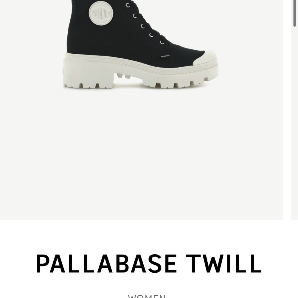 Palladium Pallabase Twill.  EUC - size 8